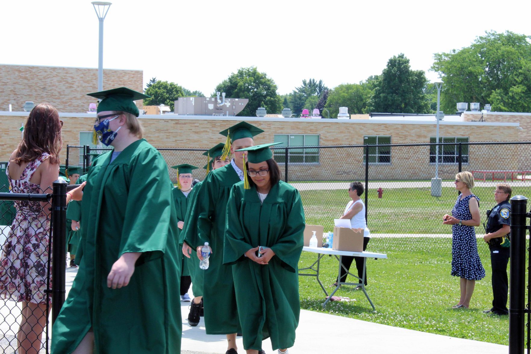 062920- ctzn=news=bdhs079.jpg